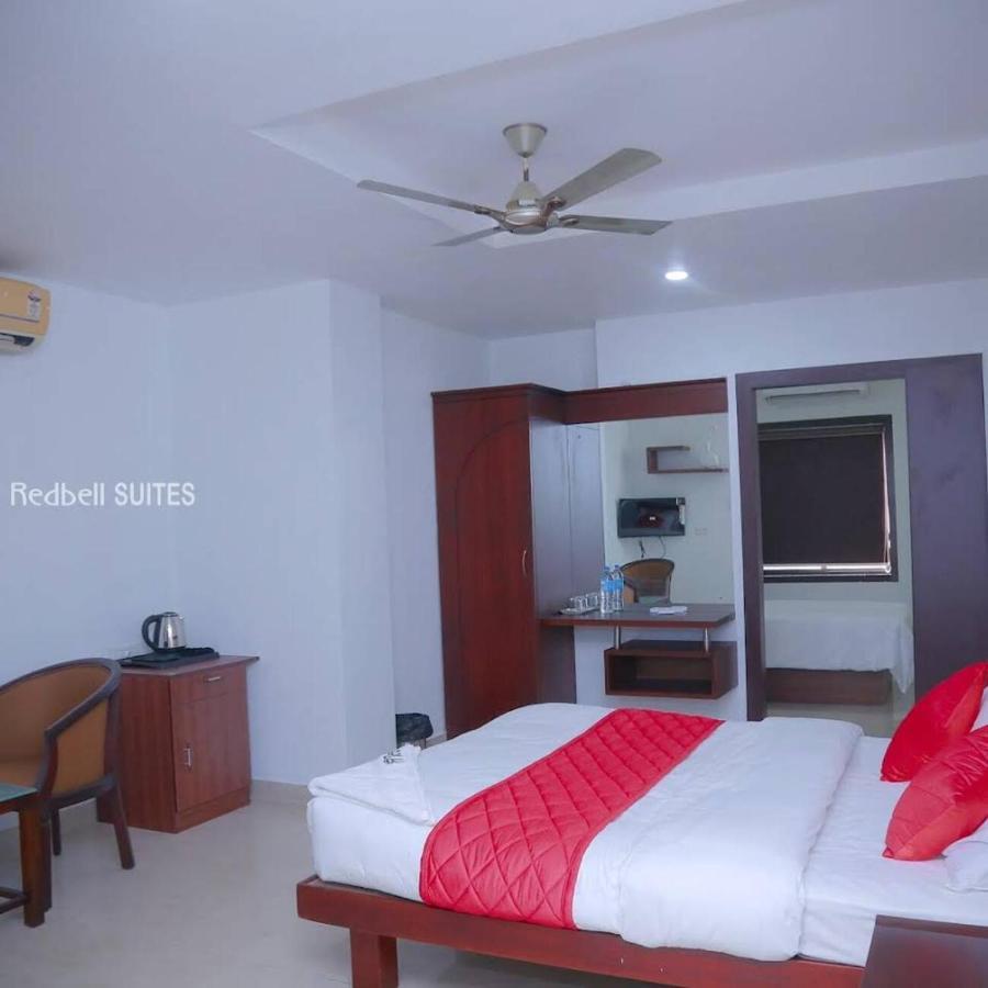 Redbell Suites Malapuram Malappuram Exterior photo